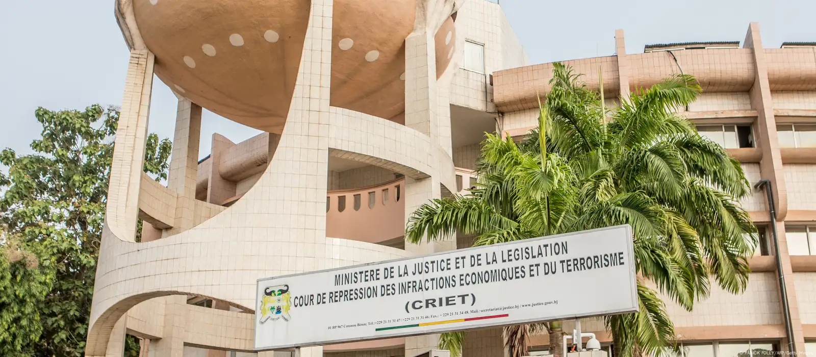 L'ancien siège de la CRIET à Porto-Novo