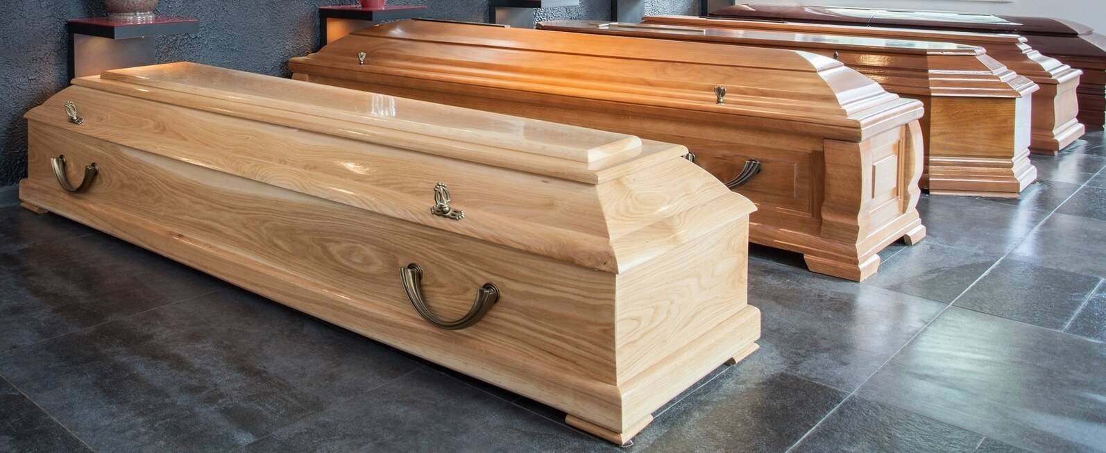 Des cercueils. Image d'illustration