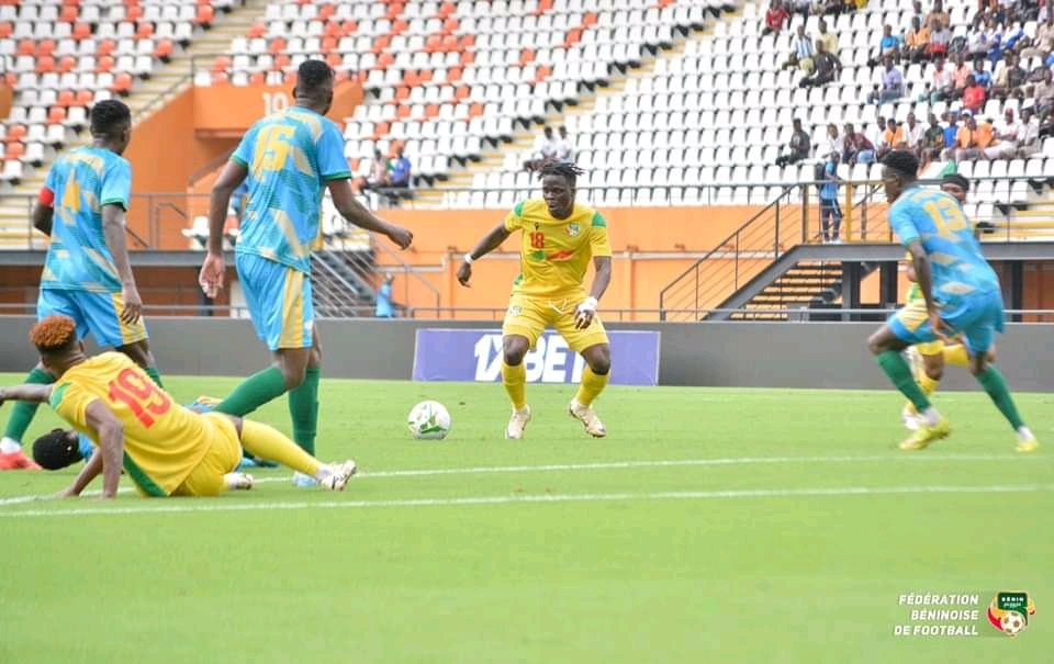 Des joueurs du Bénin et du Rwanda lors d'un match ce vendredi 11 octobre 2024 à Abidjan