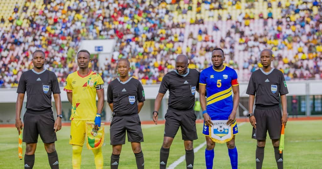 Des joueurs du Bénin et du Rwanda lors d'un match en juin