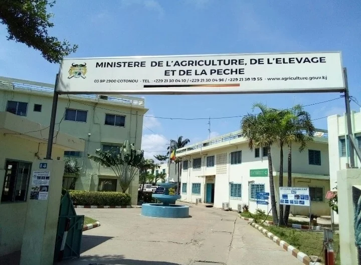 Entrée du ministère de l'agriculture de l'élévage et de la pêche