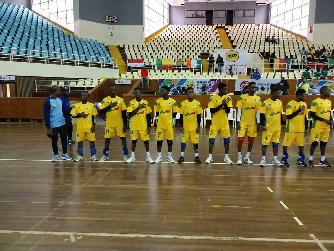 Des joueurs béninois de l'équipe de Tchoukball