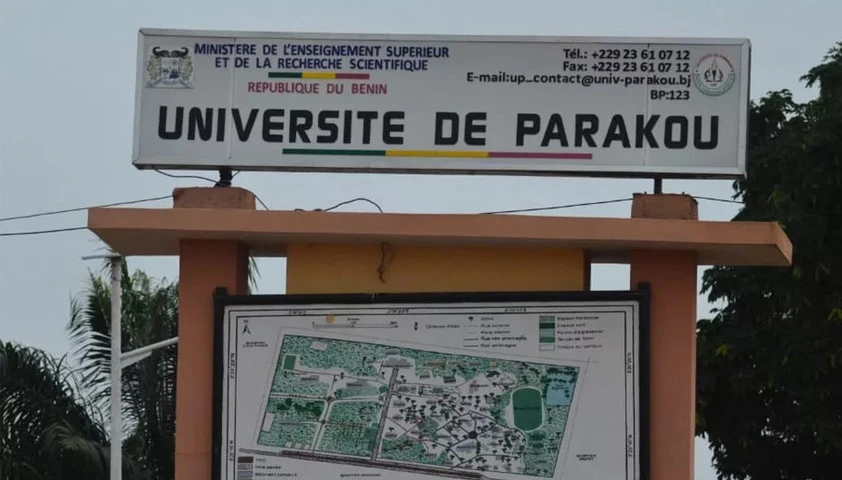 Entrée de l'Université de Parakou (UP)